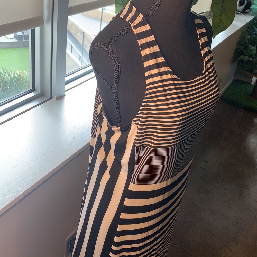 Gianni Bini black and white sundresss - Picture 2 of 4